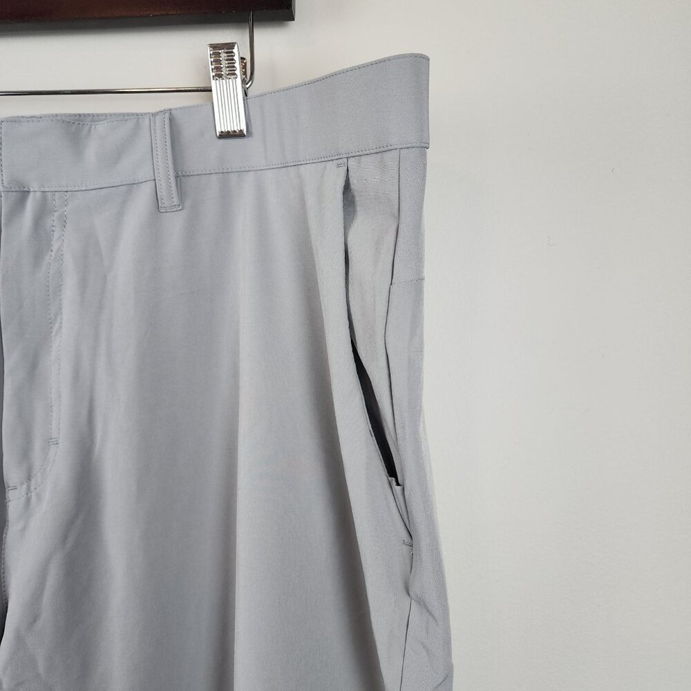 Fabletics Men Gray Lightweight Flex Straight Leg … - image 3